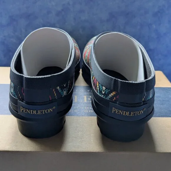 Pendleton Garden Rain Clogs - Picture 6 of 9